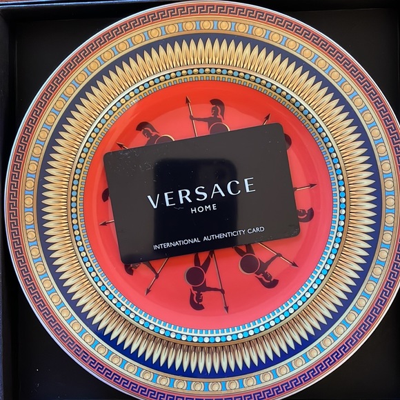 Rosenthal Versace Iconic Heroes Medusa Plate - Picture 5 of 8